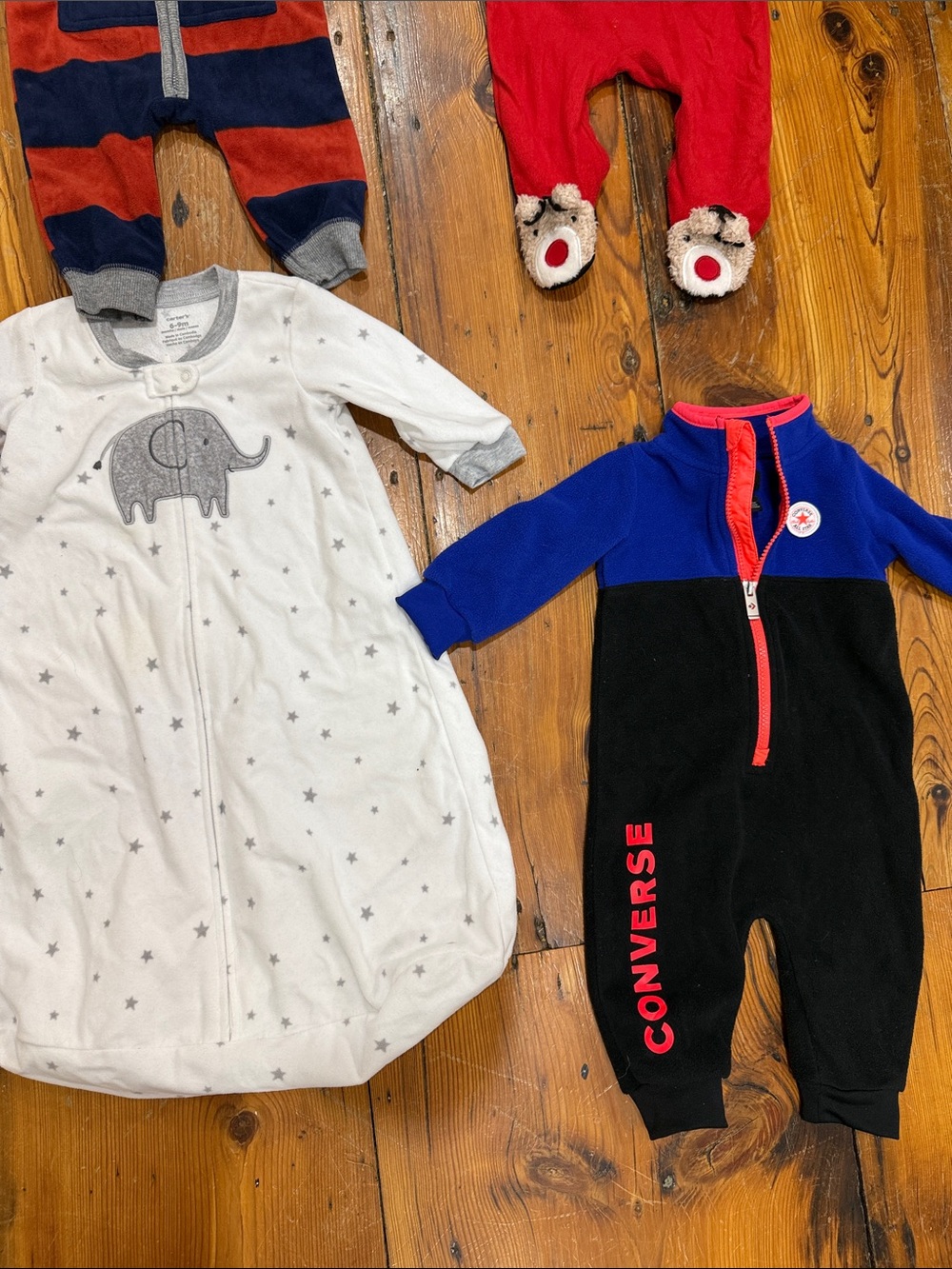 Carter’s, Converse Fleece one pieces size 6 to 9 months bundle - Picture 7 of 9